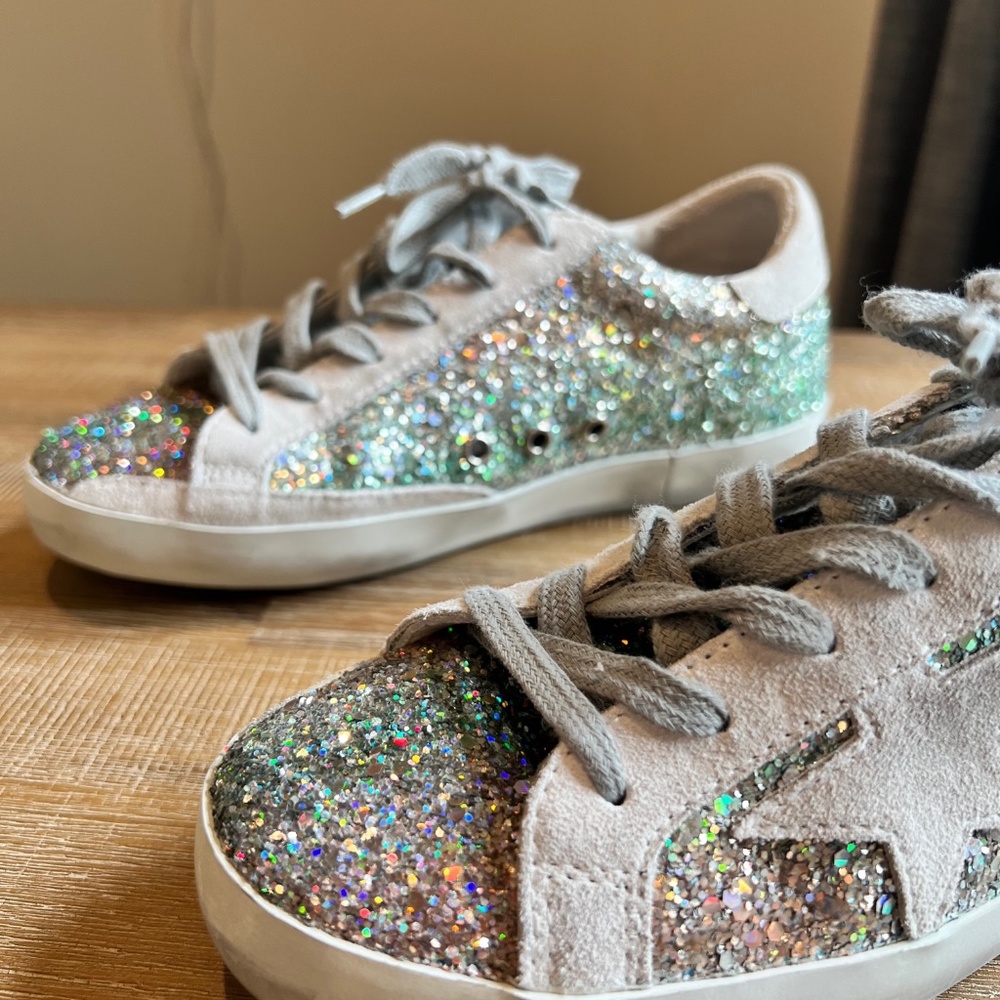 Golden Goose Super-Star Classic Sneakers